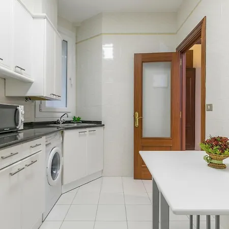 Apartment Euskalduna By Forever